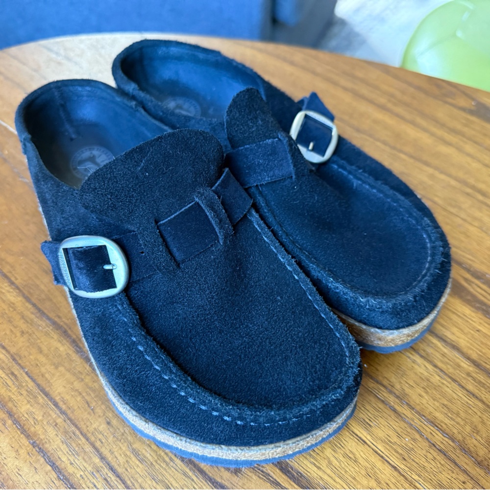 Birkenstock Buckley Black Clogs
